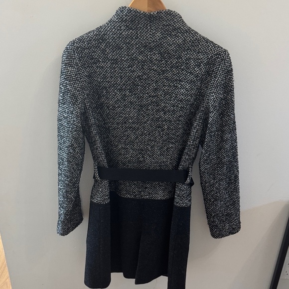 Zara Long Wool Coat - Size Medium - Picture 4 of 8